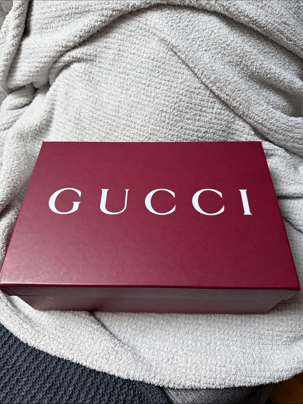 Gucci Burgundy and White Logo Gift Box